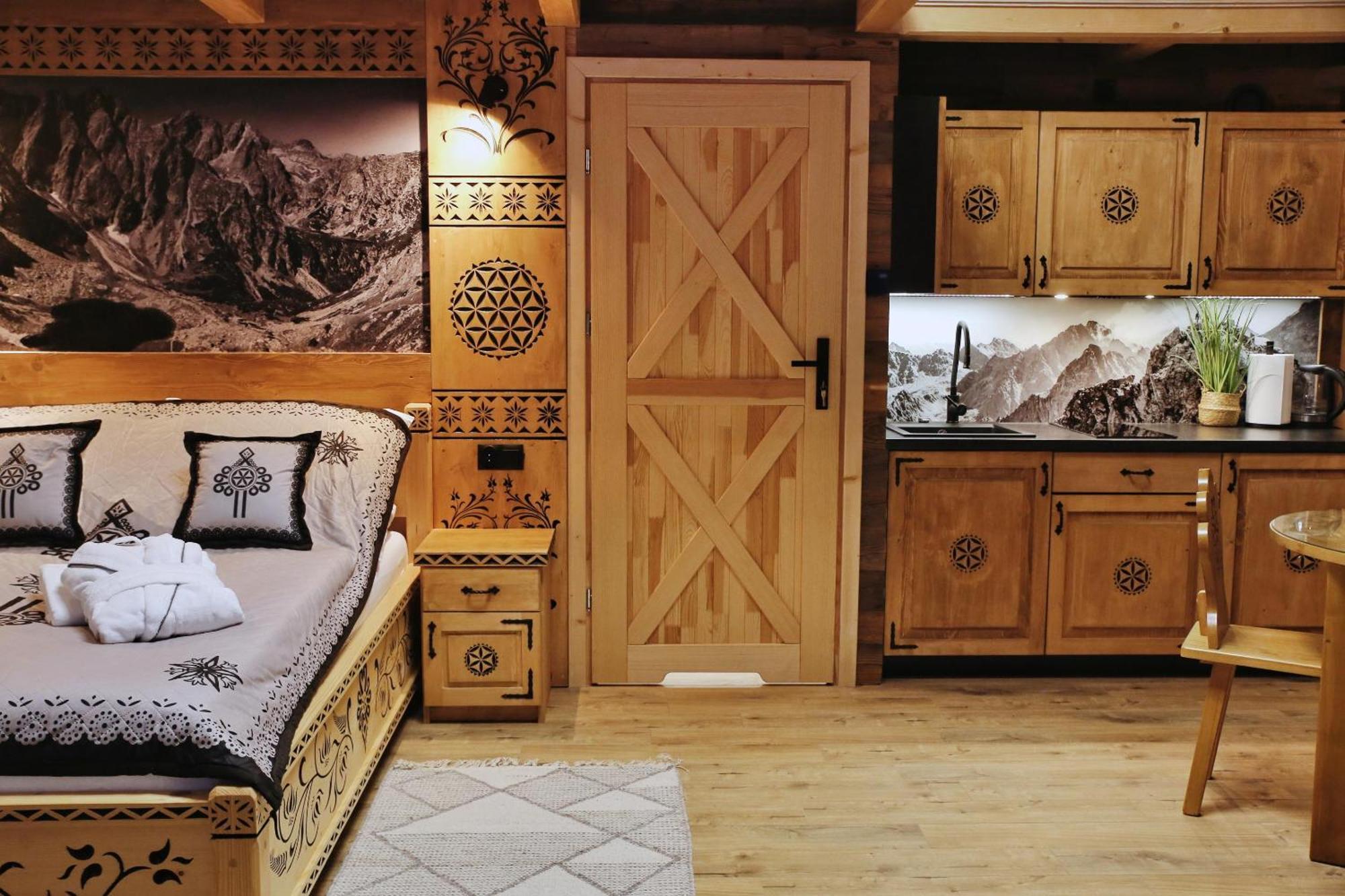 فندق Tatry Mountain Glamp Z Jacuzzi زاكوباني المظهر الخارجي الصورة