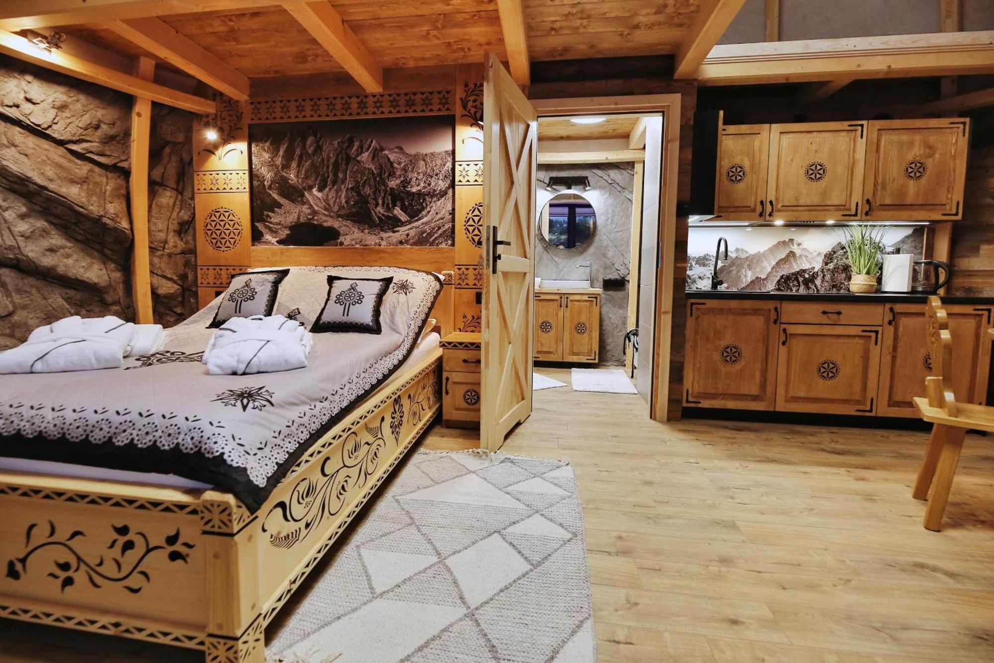 فندق Tatry Mountain Glamp Z Jacuzzi زاكوباني المظهر الخارجي الصورة