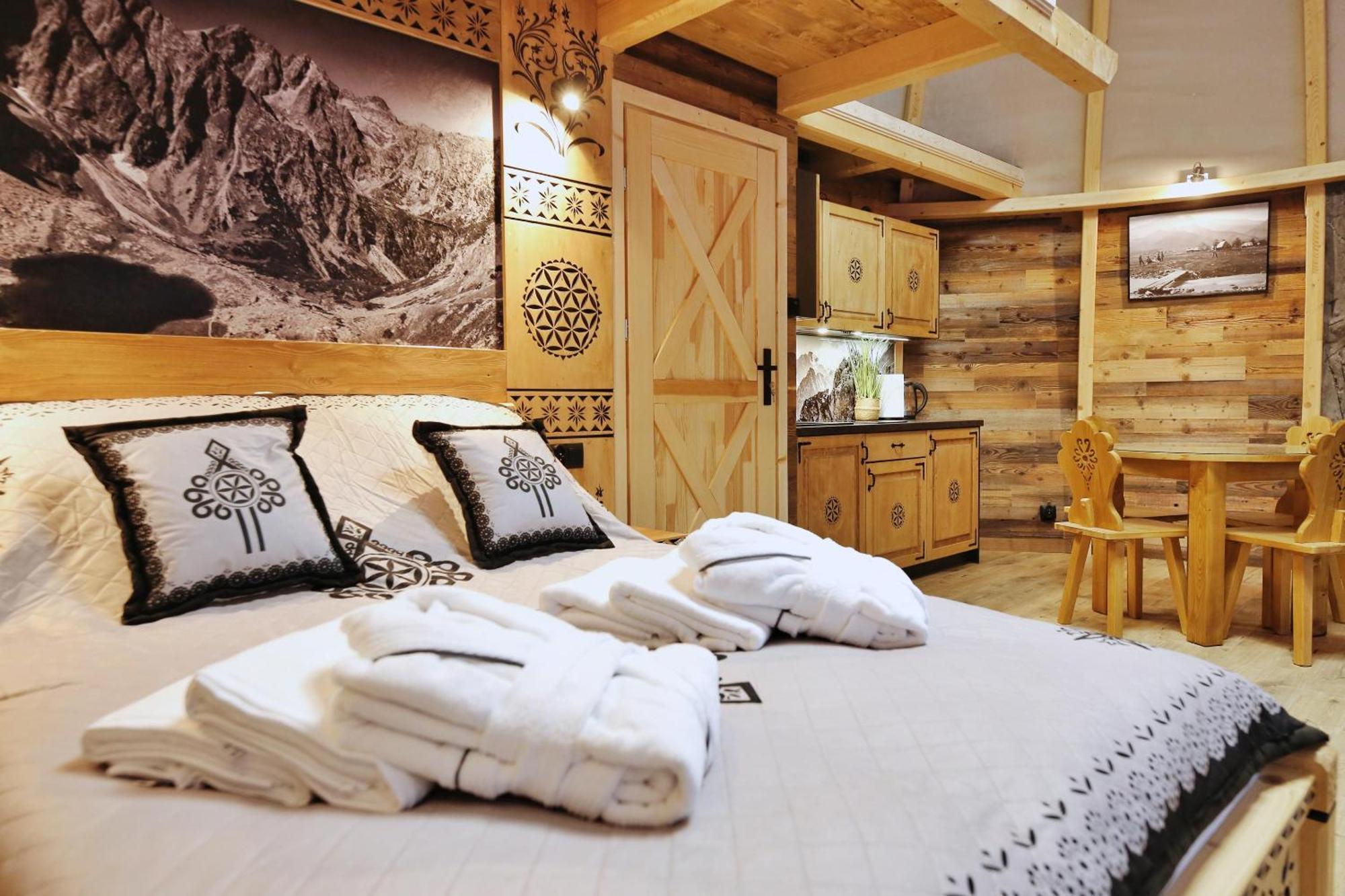 فندق Tatry Mountain Glamp Z Jacuzzi زاكوباني المظهر الخارجي الصورة