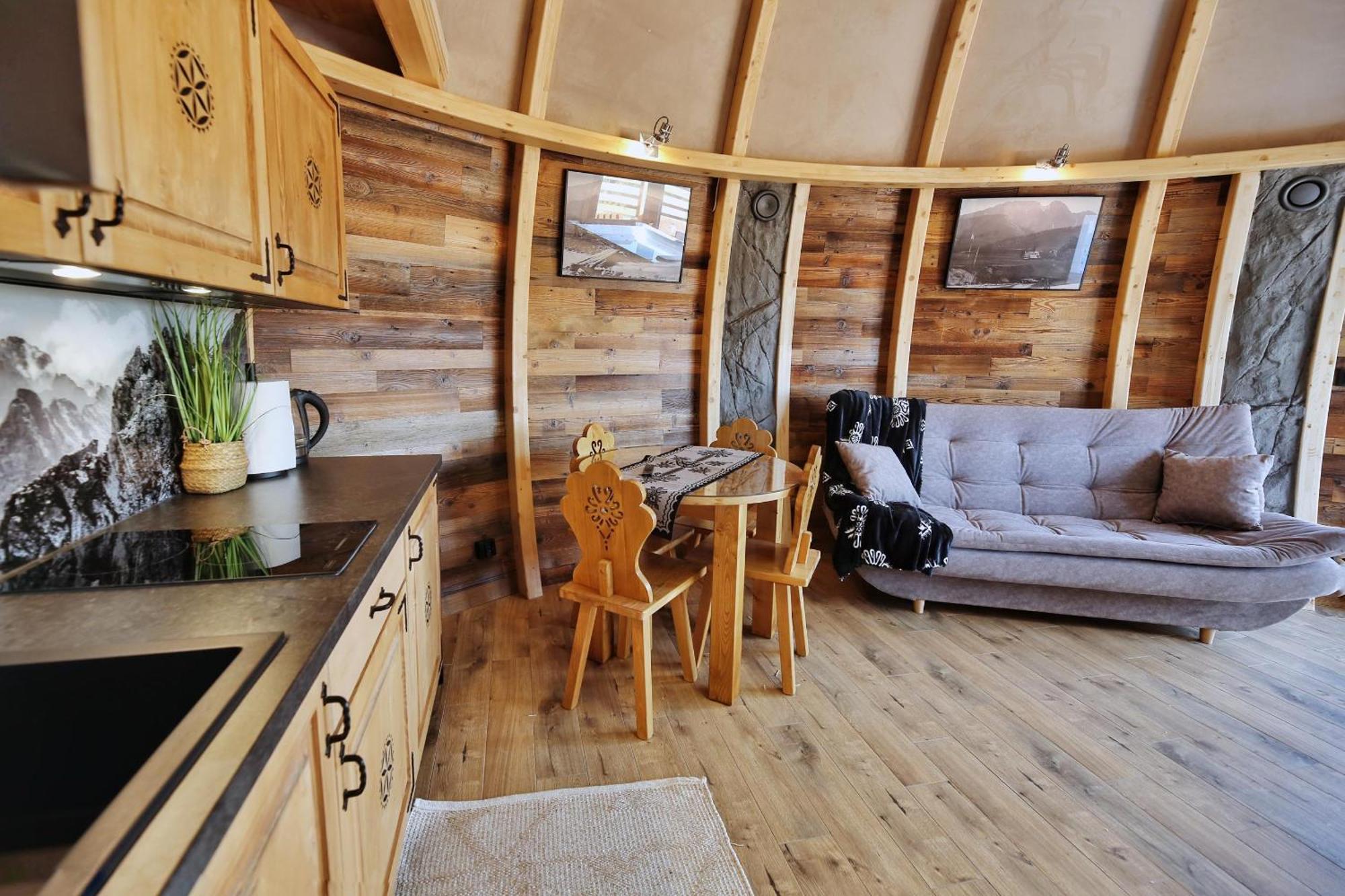 فندق Tatry Mountain Glamp Z Jacuzzi زاكوباني المظهر الخارجي الصورة