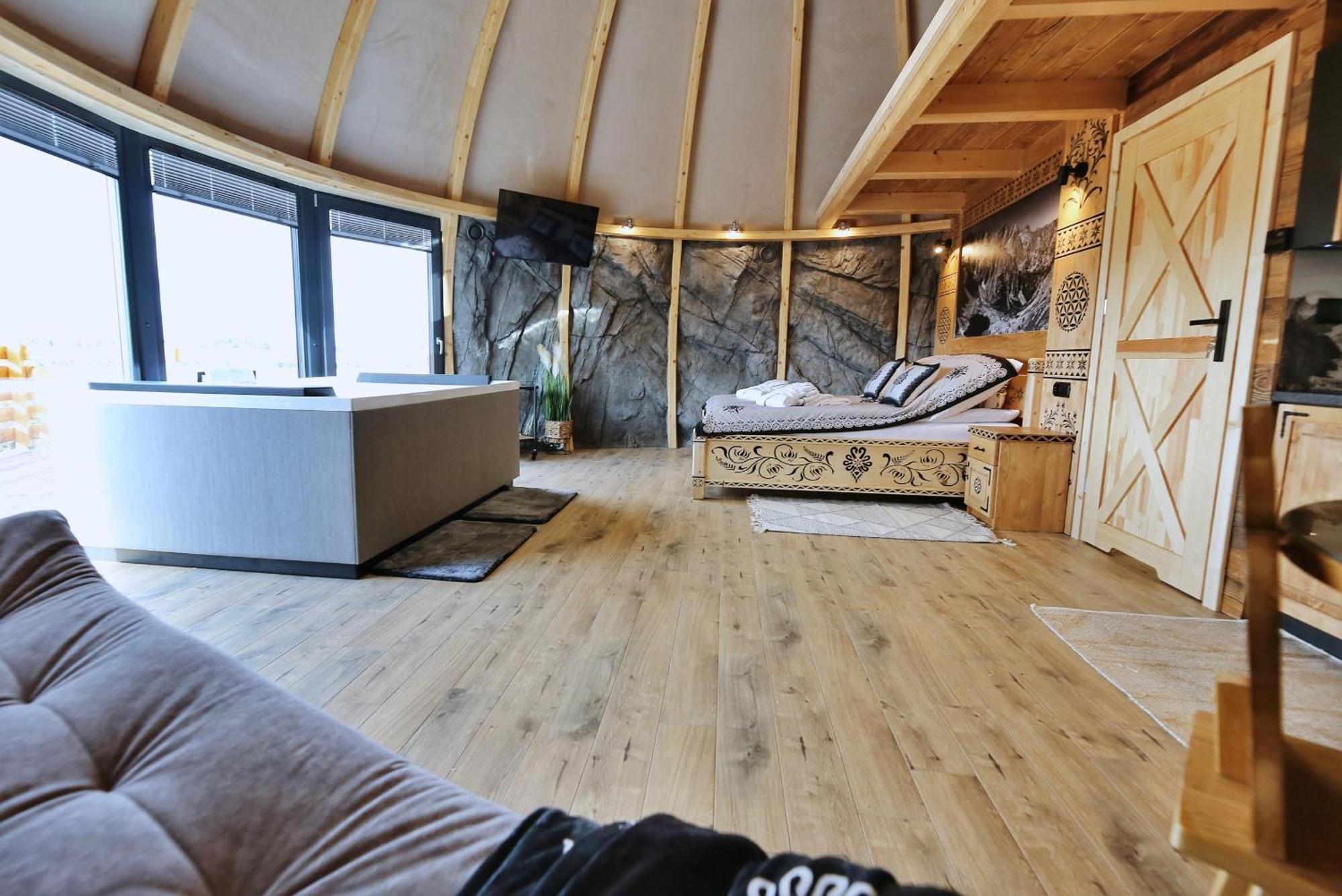 فندق Tatry Mountain Glamp Z Jacuzzi زاكوباني المظهر الخارجي الصورة