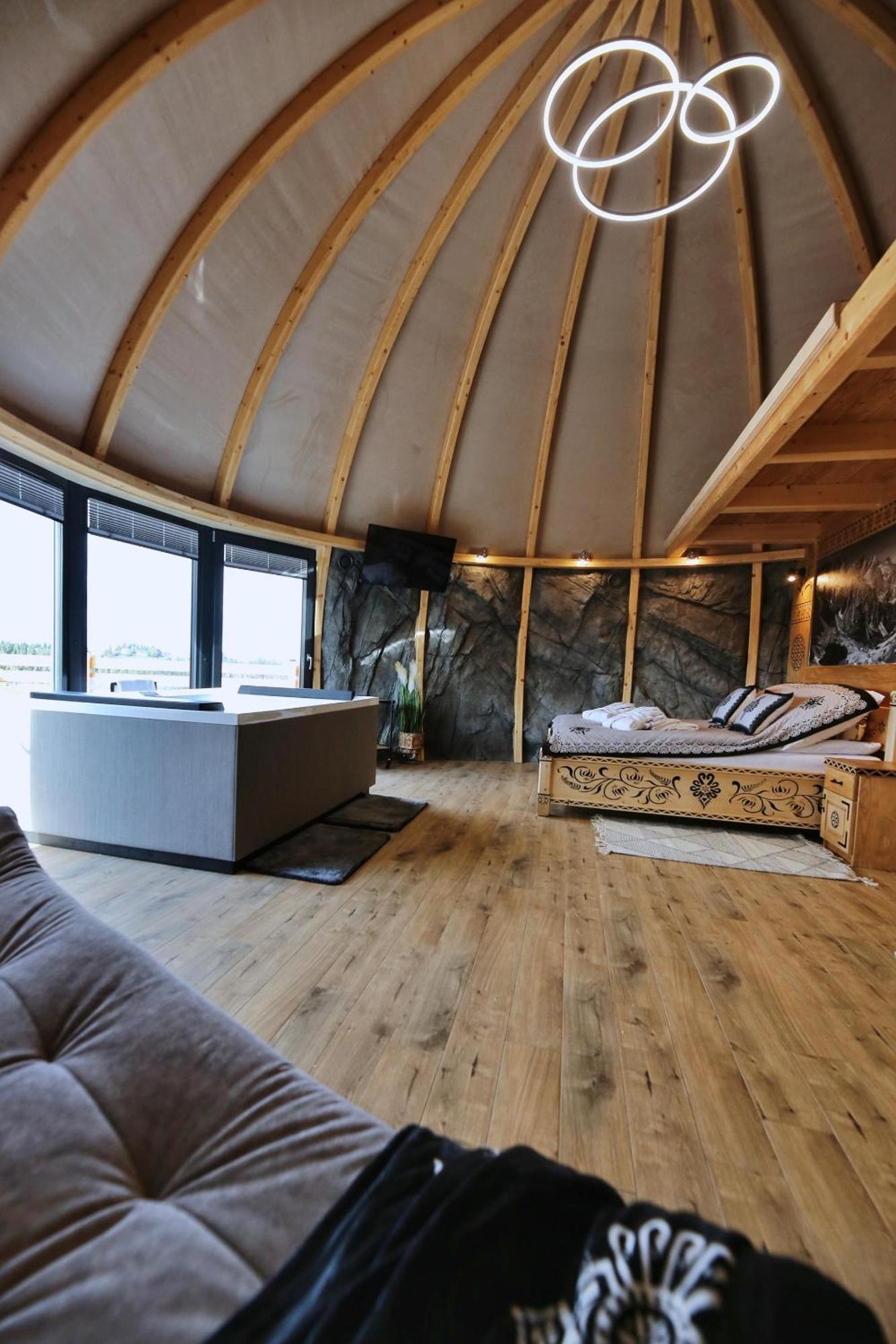 فندق Tatry Mountain Glamp Z Jacuzzi زاكوباني المظهر الخارجي الصورة